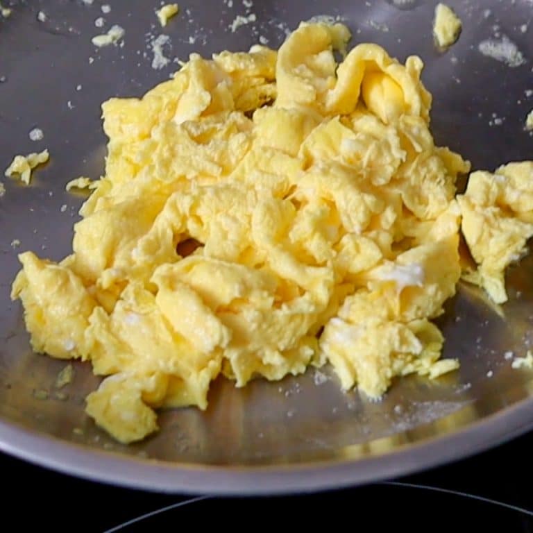Scrambled Eggs Without Milk